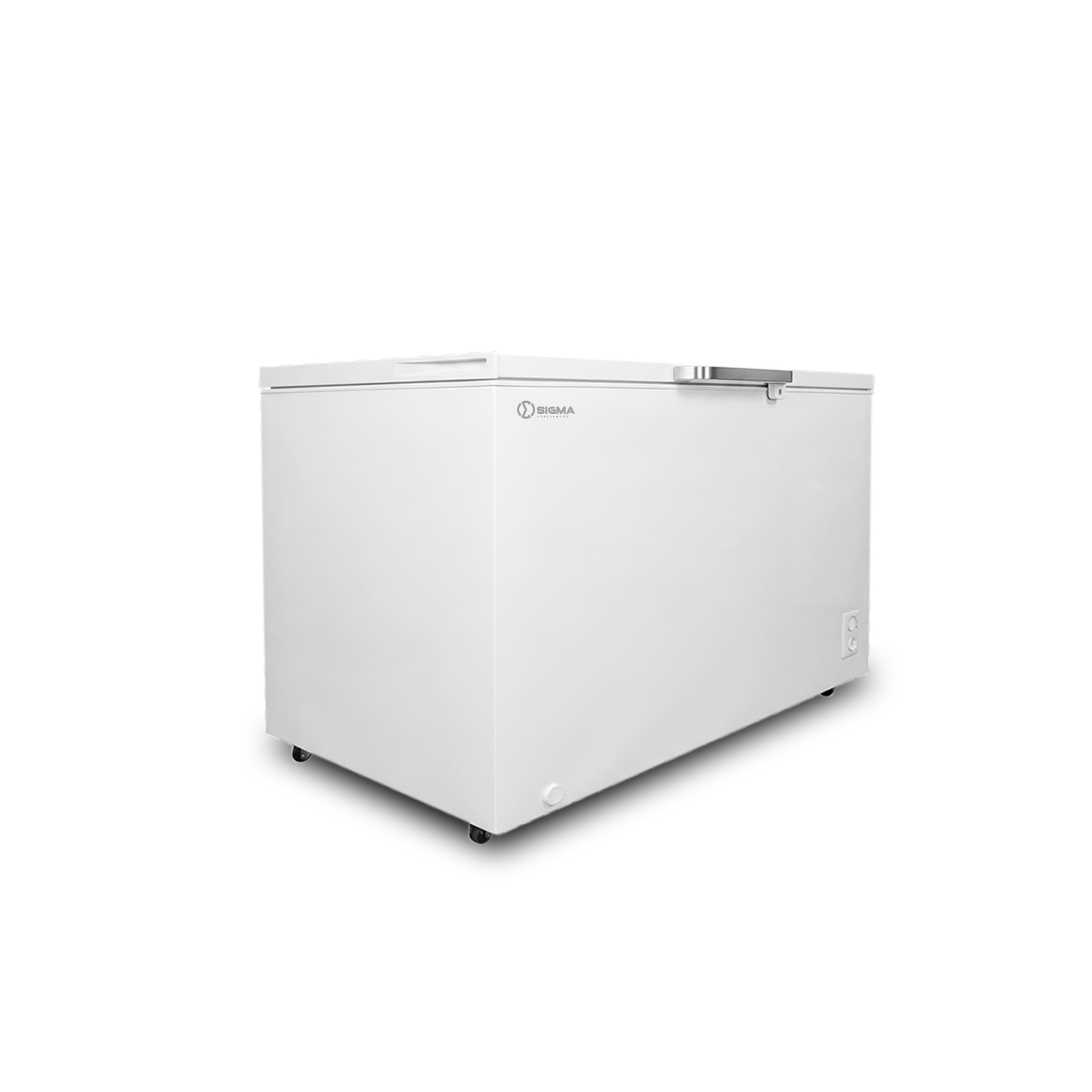 Sigma SCF-M256 chest freezer from the front and side, lid closed, with a bar handle on the lid front, a recessed control on the lower right and castor wheels underneath